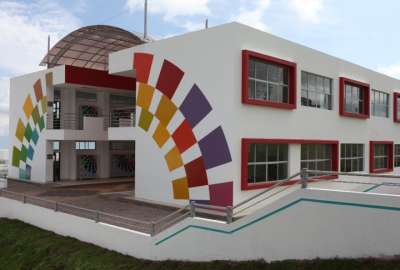 Contralor&iacute;a confirma glosas por m&aacute;s de USD 24 millones por adquisici&oacute;n de escuelas del milenio