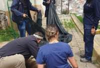 UBA tomó procedimiento en El Panecillo por presencia de manadas de perros que mordieron a turistas.