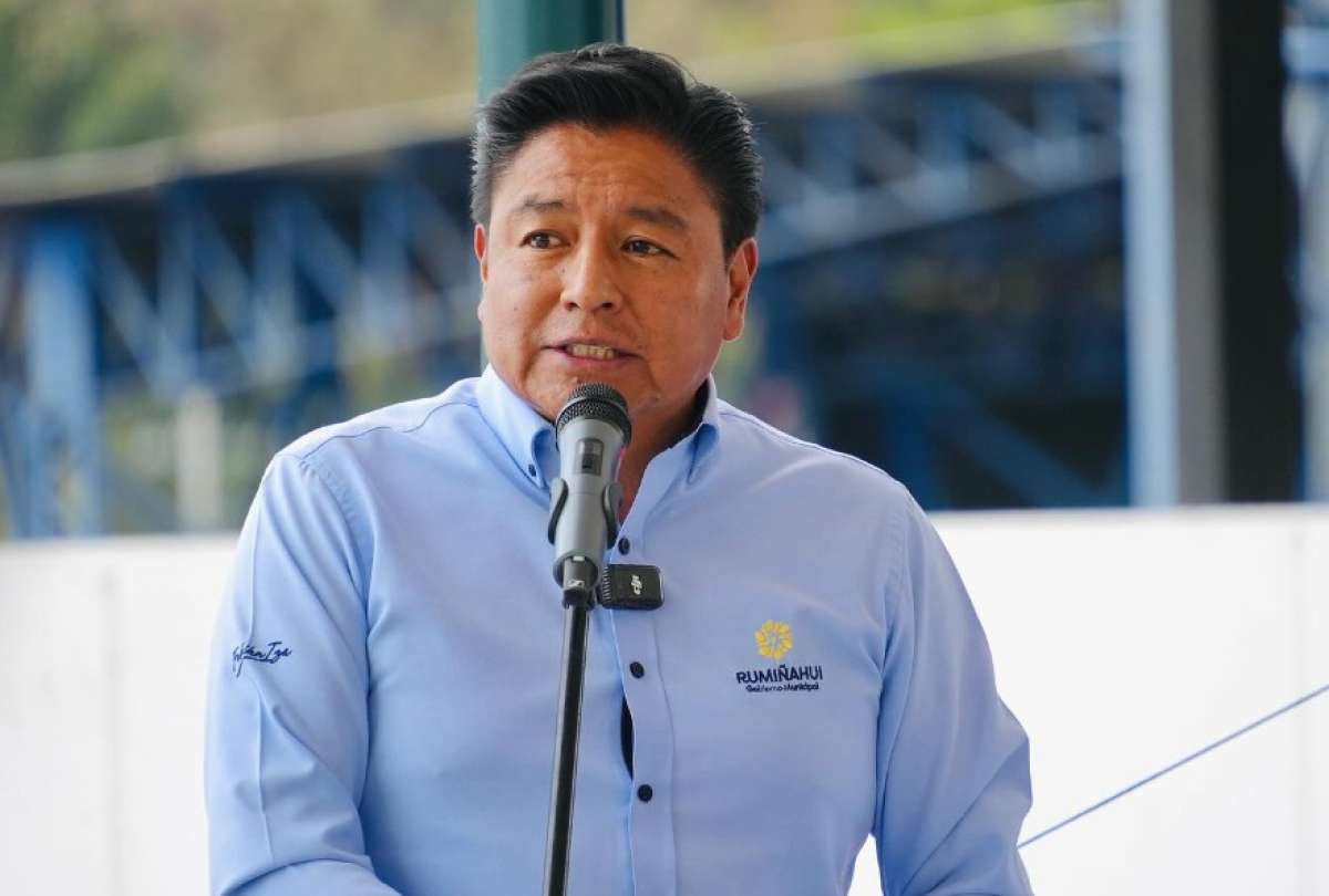 Concejo Municipal de Rumiñahui destituye al alcalde Fabián Iza