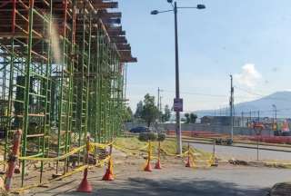 Cierre de la Autopista General Rumi&ntilde;ahui