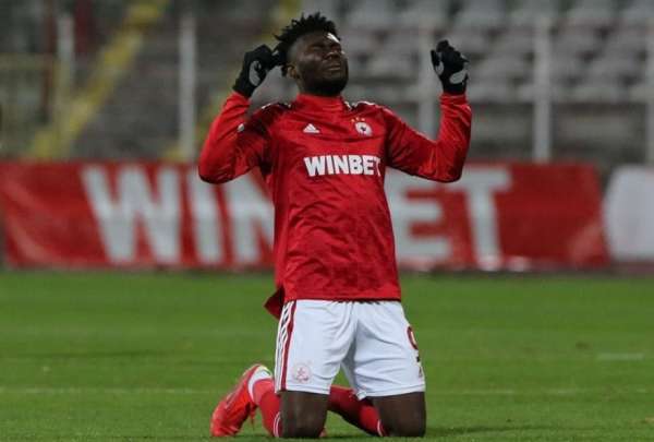 Pol&eacute;mica en Bulgaria entre Jordy Caicedo y el SCKA Sof&iacute;a