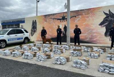 Polic&iacute;a decomis&oacute; droga en el aeropuerto de Quito.