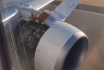 Se desprendieron partes de un avi&oacute;n en pleno vuelo
