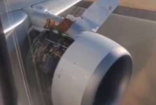Se desprendieron partes de un avi&oacute;n en pleno vuelo