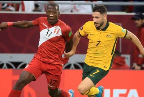 Luis Adv&iacute;ncula se retira de la selecci&oacute;n de Per&uacute; tras el penal que fall&oacute;