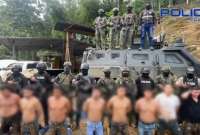 La Policía Nacional detuvo a once personas en medio de un enfrentamiento armado en Azuay. Estas personas están vinculadas a la minería ilegal en esa provincia.