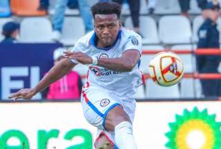Cruz Azul anunci&oacute; la salida de Michael Estrada