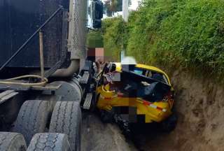 Dos personas resultaron heridas tras accidente en el Quinche