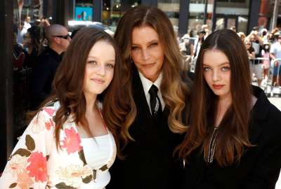 Falleci&oacute; Lisa Marie Presley, hija de Elvis