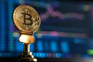 China cierra redes sociales que promov&iacute;an el uso de criptomonedas
