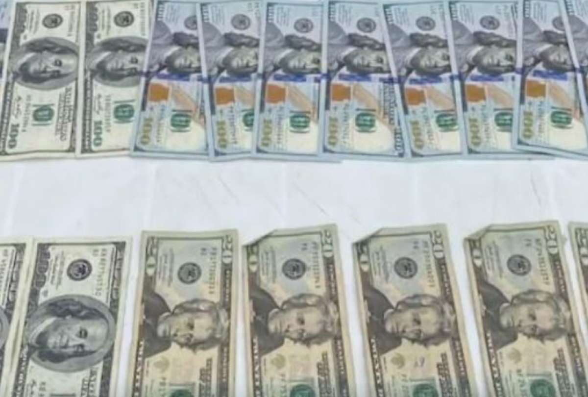 La Policía Nacional capturó a los delincuentes con USD 3200. 