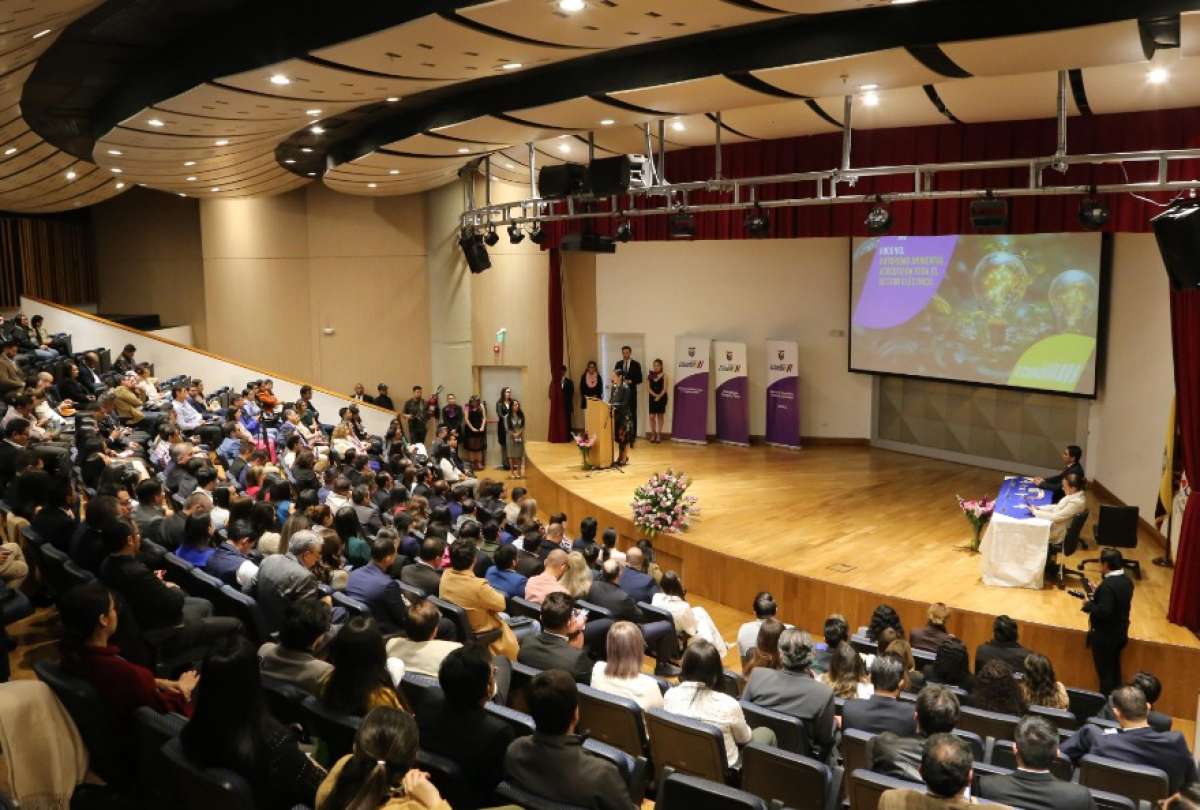 ARCONEL es acreditada como Autoridad Ambiental Competente del sector eléctrico a nivel nacional