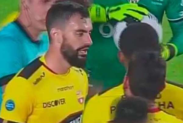 Gonzalo Mastriani quer&iacute;a cobrar el penal que fall&oacute; Nixon Molina