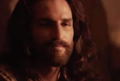 As&iacute; luce Jim Caviezel, quien encarn&oacute; a Jes&uacute;s en La Pasi&oacute;n de Cristo