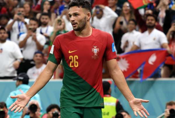 Goncalo Ramos anot&oacute; tres goles en la goleada portuguesa en Lusail.