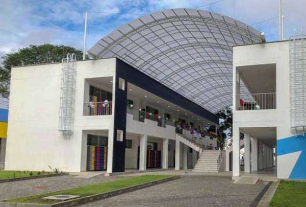 Las escuelas del Milenio del Guayas no ser&aacute;n consideradas para usarse como instalaciones policiales. 