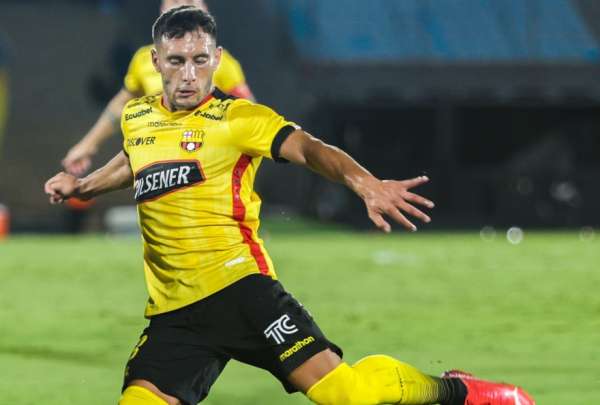 El Inter de Brasil tiene en la mira a Emmanuel Mart&iacute;nez
