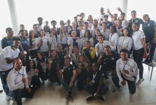Guillermo Lasso se reuni&oacute; con los deportistas que participaron en los Juegos Bolivarianos 2022