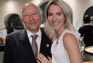 Furio Valbonesi junto a su hija Lavinia, primera dama del Ecuador. 