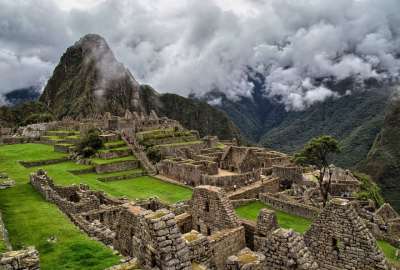 Evacuaron a turistas varados en Machu Picchu