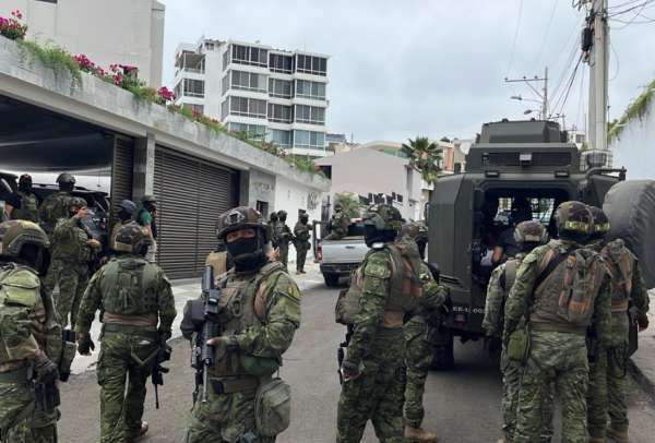 Bloque de seguridad  aprehendi&oacute; a seis individuos, incluyendo a un objetivo militar de &ldquo;alto valor&rdquo; identificado como Juan Ch., alias "Chabalo".