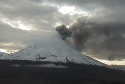 Reportan ca&iacute;da de ceniza del Cotopaxi en Latacunga