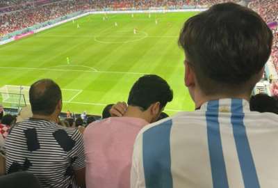 Hinchas argentinos se despidieron de los hinchas alemanes tras la eliminaci&oacute;n del Mundial