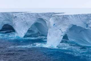 El iceberg más grande del mundo vuelve a moverse