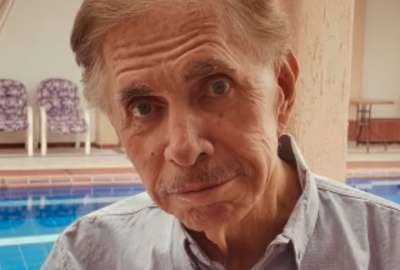 Alfonso Espinosa de los Monteros se recupera tras sufrir una grave ca&iacute;da que lo llev&oacute; al quir&oacute;fano