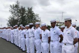 La Fuerza Naval habilit&oacute; 110 cupos para ser grumetes de arma