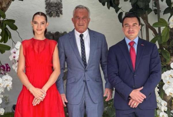Trump design&oacute; a Robert F. Kennedy Jr. para la posesi&oacute;n de Noboa