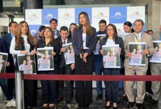 Siguen los cuestionamientos por viaje de asamble&iacute;stas del corre&iacute;smo a Esmeraldas