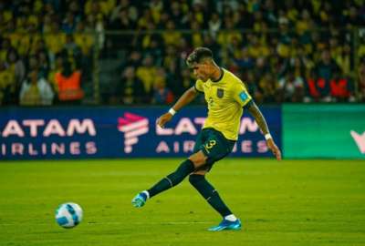Piero Hincapi&eacute; es parte del 11 ideal de las Eliminatorias Sudamericanas.