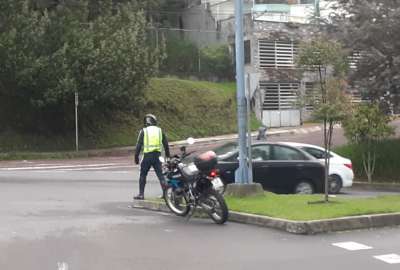 El usuario debe realizar un tr&aacute;mite virtual o presencial en las oficinas de la Agencia Metropolitana de Tr&aacute;nsito.