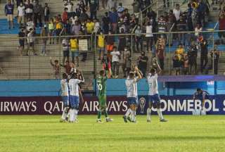 9 de Octubre empat&oacute; dos a dos ante Inter de Porto Alegre