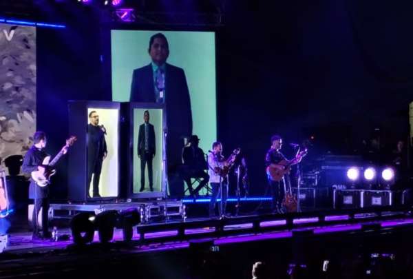 As&iacute; vibr&oacute; Quito con el homenaje de Juan Fernando Velasco a Julio Jaramillo