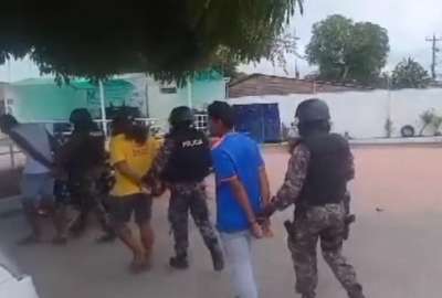 La Polic&iacute;a detuvo a tres presuntos integrantes de una banda delictiva, en Esmeraldas.