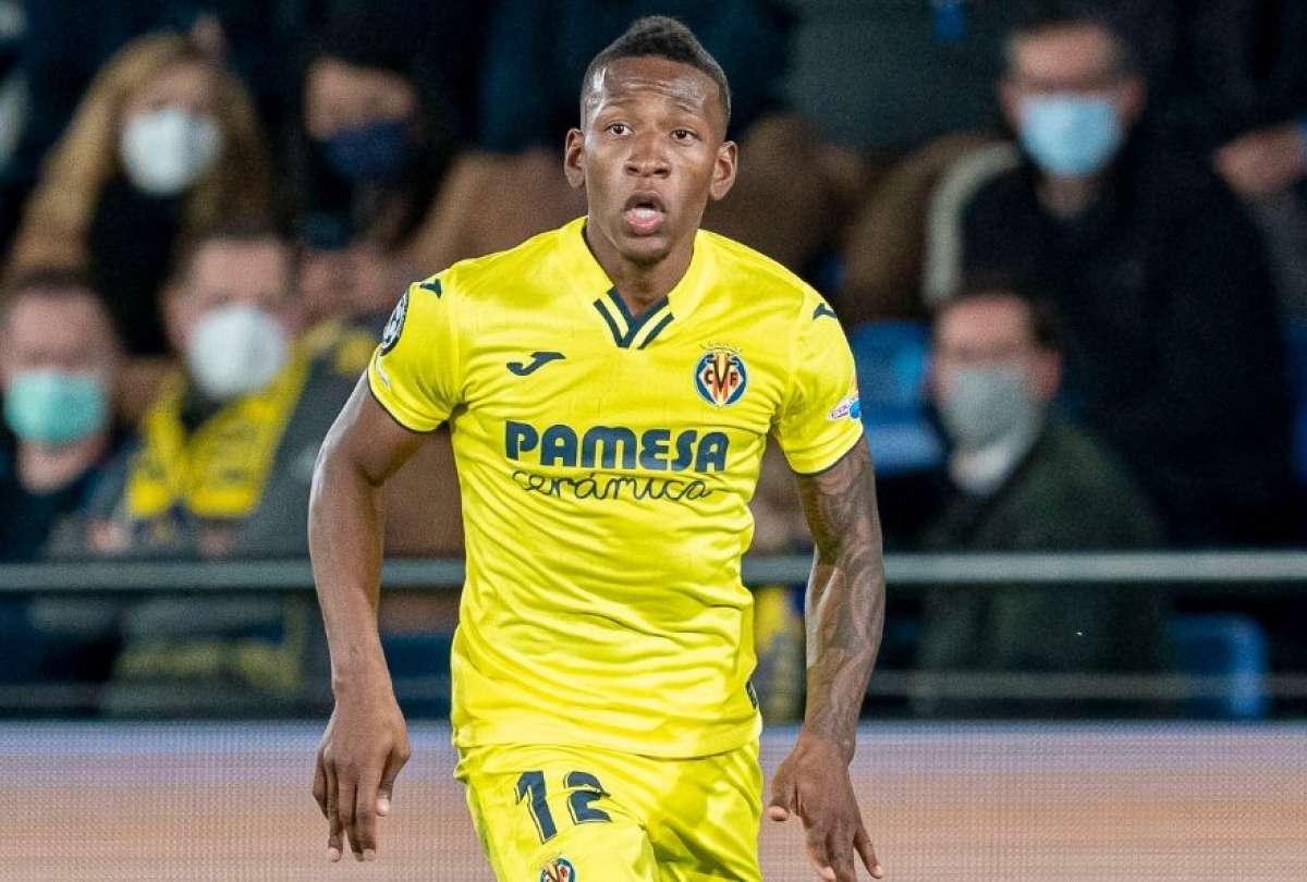 Pervis Estupi&ntilde;&aacute;n podr&iacute;a ser titular ente Liverpool