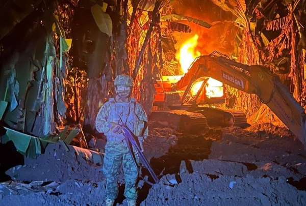 Campamentos y excavadoras fueron destruidas en un operativo contra la miner&iacute;a ilegal