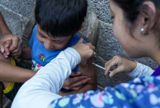 ABC sobre las vacunas que se aplican a los ni&ntilde;os, ni&ntilde;as y adolescentes en Ecuador