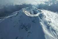 Imágenes falsas del Cotopaxi circulan en redes sociales.