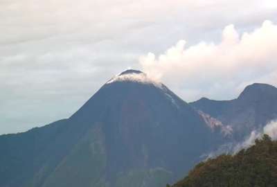 El volc&aacute;n Reventador se encuentra en estado activo. 