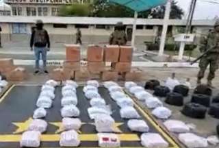 Polic&iacute;a de Ecuador y Colombia decomisaron 84 tacos de dinamita y otros materiales explosivos