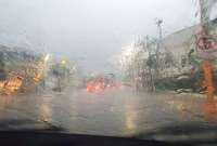 Las lluvias y tormentas ocurren a la par del desarrollo del ciclón Yaku en el océano Pacífico.