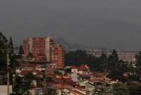 Las autoridades recomiendan precauci&oacute;n a personas sensibles y actividades limitadas al aire libre.