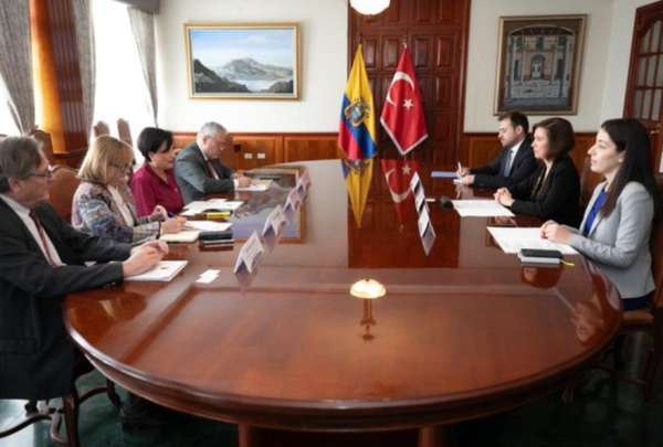 Canciller&iacute;a ha tenido acercamientos con varios pa&iacute;ses en la &uacute;ltima semana para fortalecer relaciones bilaterales