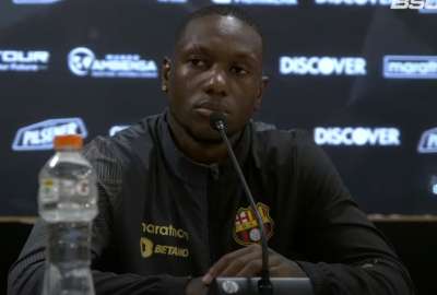 Barcelona present&oacute; a An&iacute;bal Chal&aacute; como su nuevo jugador