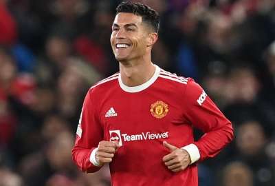 Cristiano Ronaldo marc&oacute; su gol 700 a nivel clubes