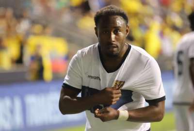 John Yeboah vio el partido contra Chile desde los grader&iacute;os