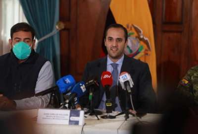 Juan Carlos Holgu&iacute;n, ministro de Relaciones de Exteriores, durante una conferencia de prensa